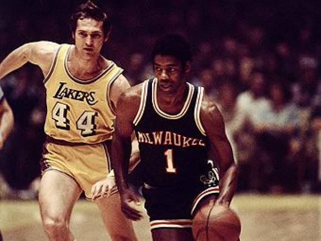 乔治的攻防 乔治的攻防