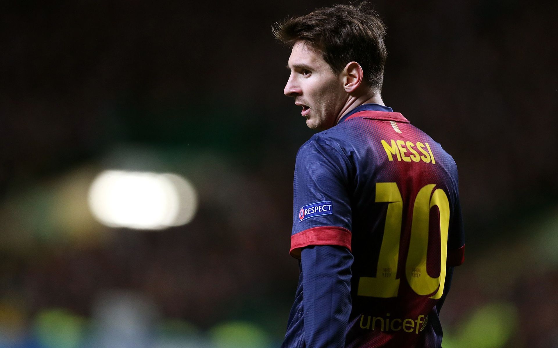 承载着球迷 承载着球迷