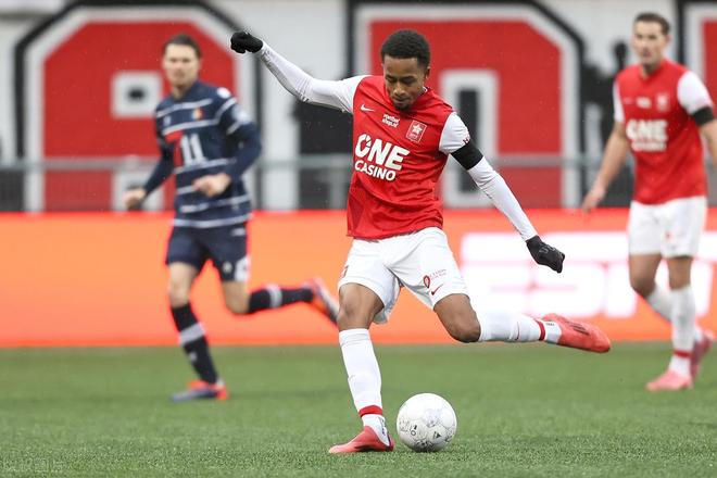 追逐第五冠 追逐第五冠