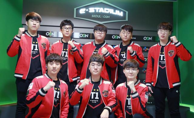 科瓦奇亲自 科瓦奇亲自