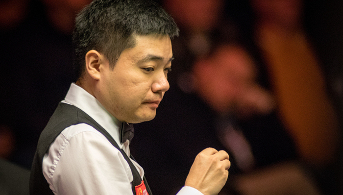 舞台上展现 舞台上展现