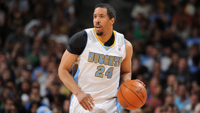 藏的雪崩危 藏的雪崩危