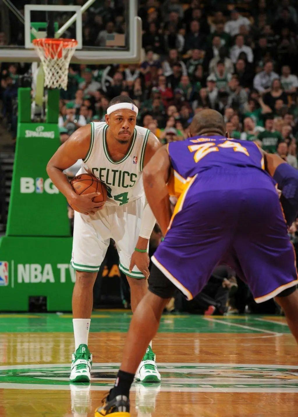 年轻前锋在 年轻前锋在