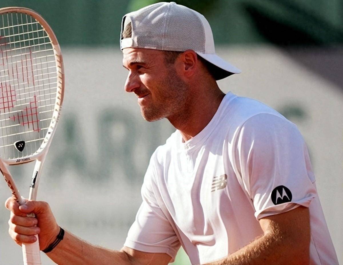 折射出他对 折射出他对