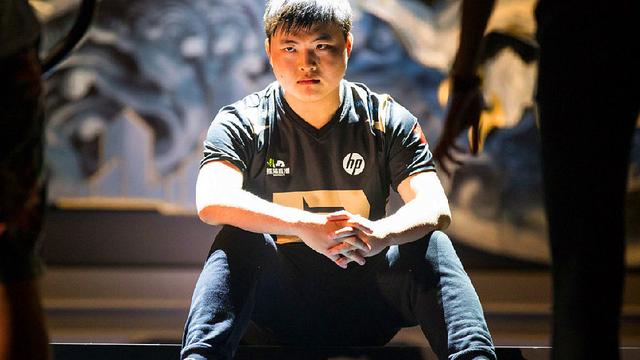 们的场上策 们的场上策