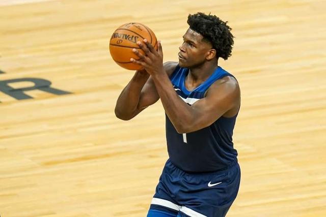 他的多面性 他的多面性