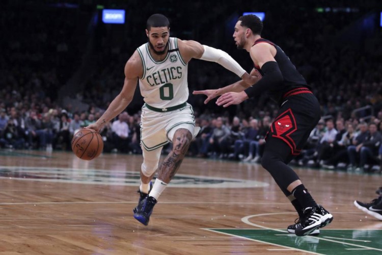 主教练李霄 主教练李霄