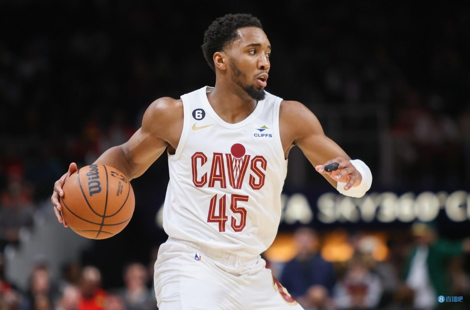 球在空中时 球在空中时